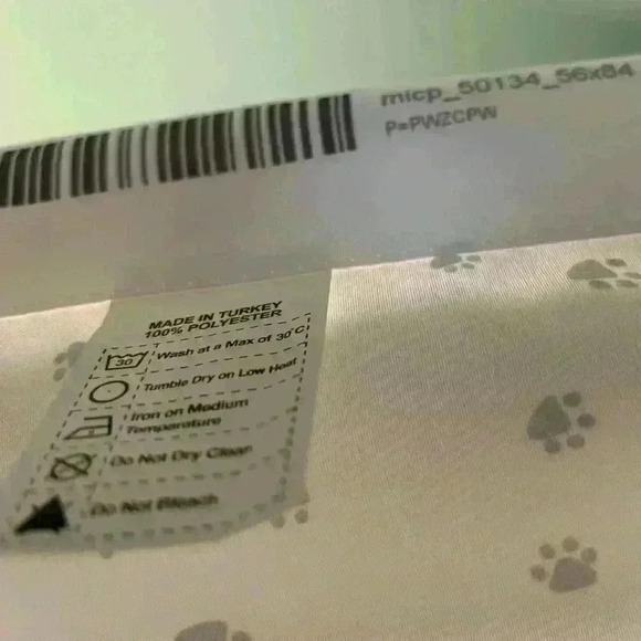 84” Semi Sheer Kids Window Curtains White Gray Paw Print 2 Panels Polyester - Picture 3 of 5